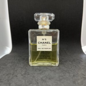 CHANEL N°5 オードパルファムを世田谷区で出張買取｜KAINOTORI