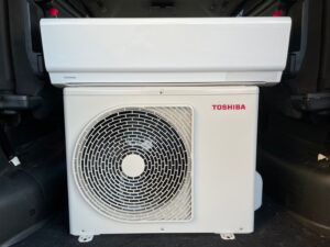 TOSHIBA 東芝 エアコンを世田谷区で出張買取｜KAINOTORI